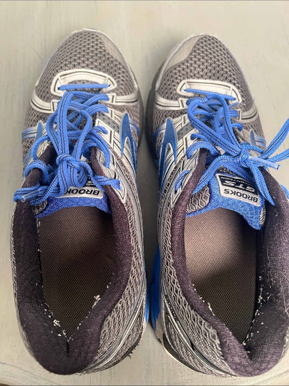 Brooks GTS Adrenaline 17. Running Shoes in Black and Blue size 14 wide. Men’s - Picture 9 of 16